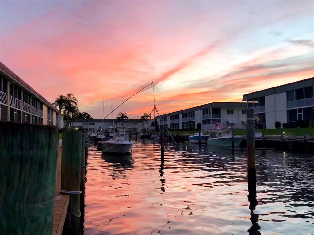 Photo of 117 Lehane Terrace Ter #206, North Palm Beach, FL 33408 (MLS # R10822156)