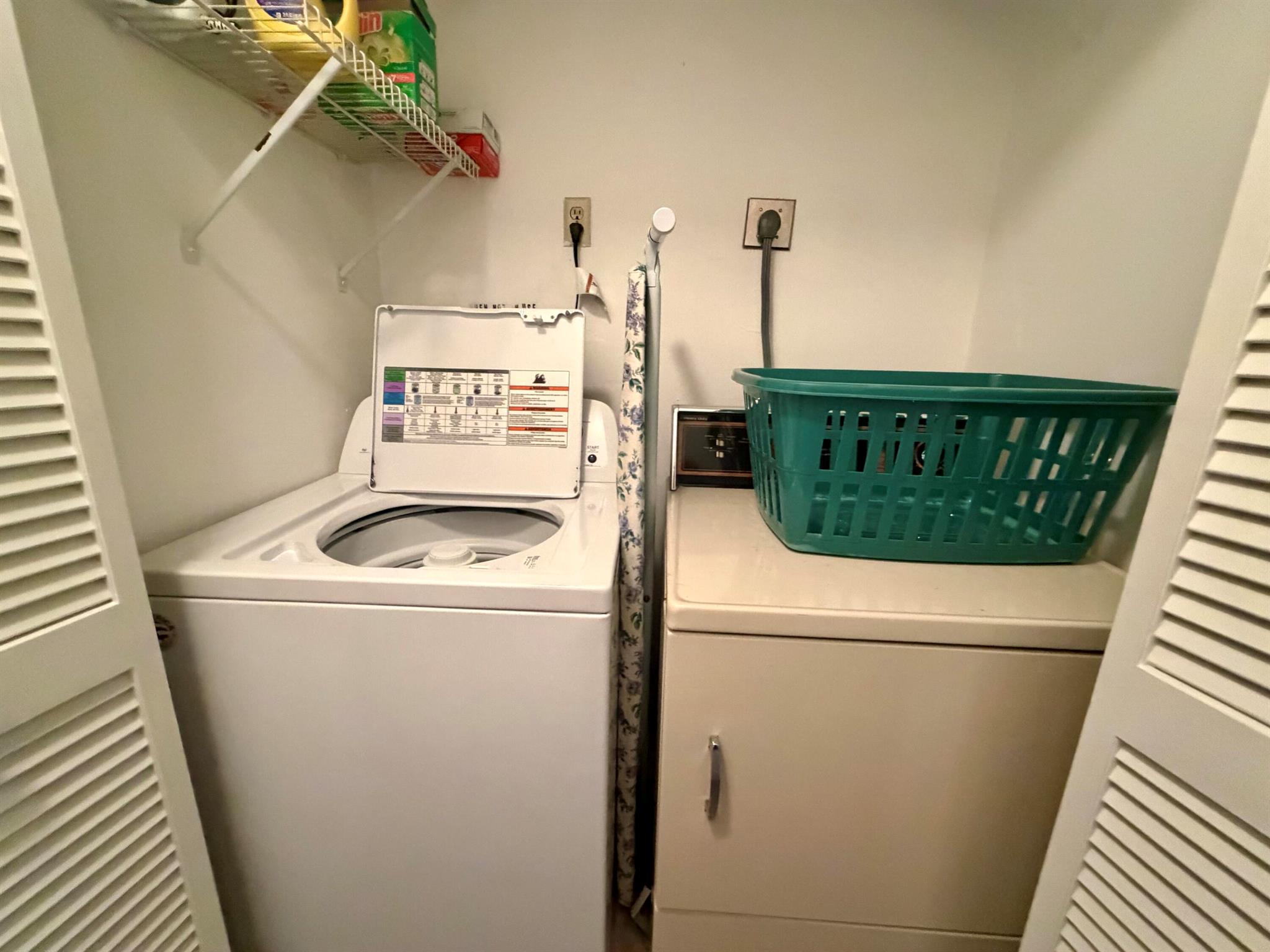 OCEAN HARBOUR VILLAS COND - Residential