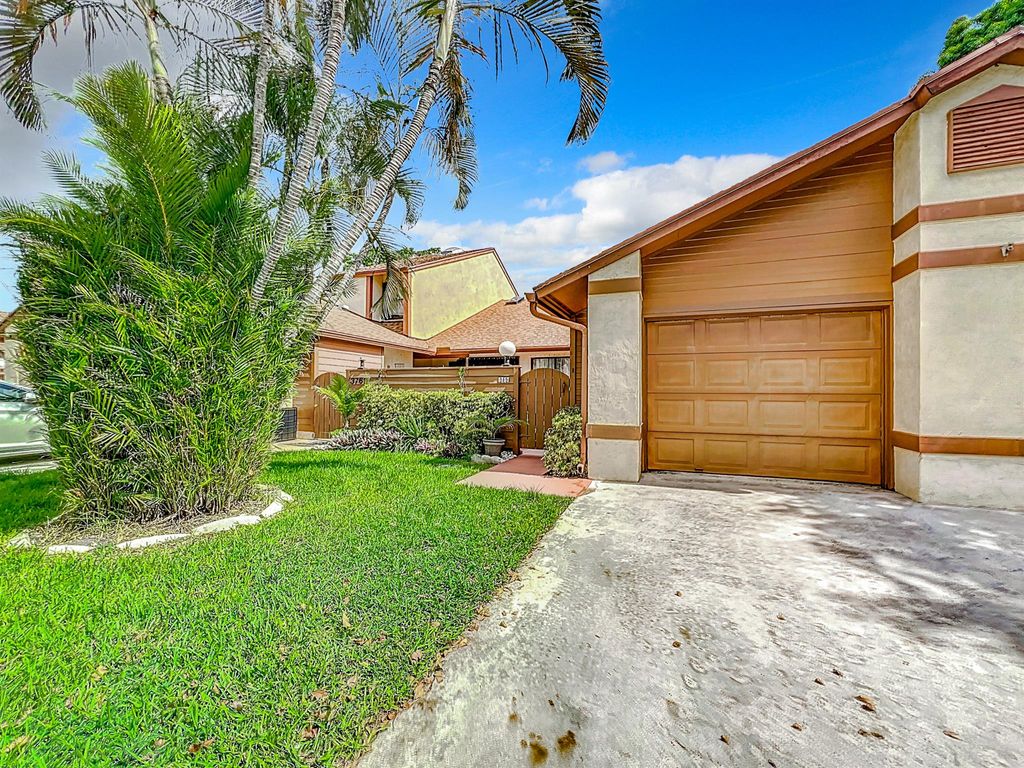 Photo of 3757 Blue Ridge Road, West Palm Beach, FL 33406 (MLS # R11009116)