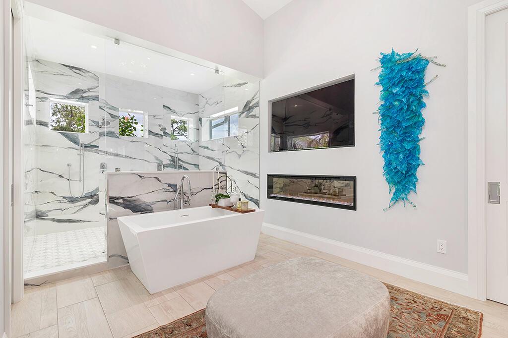 Palm Beach Country Estates - Residential