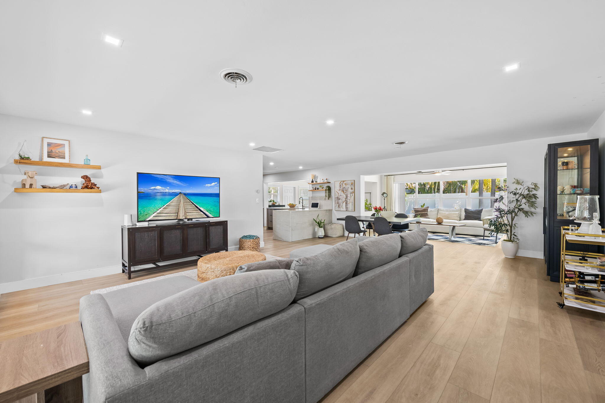 CORAL KEY HARBOR - Residential