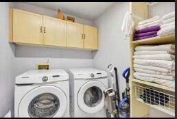 WHISPERING OAKS - Residential