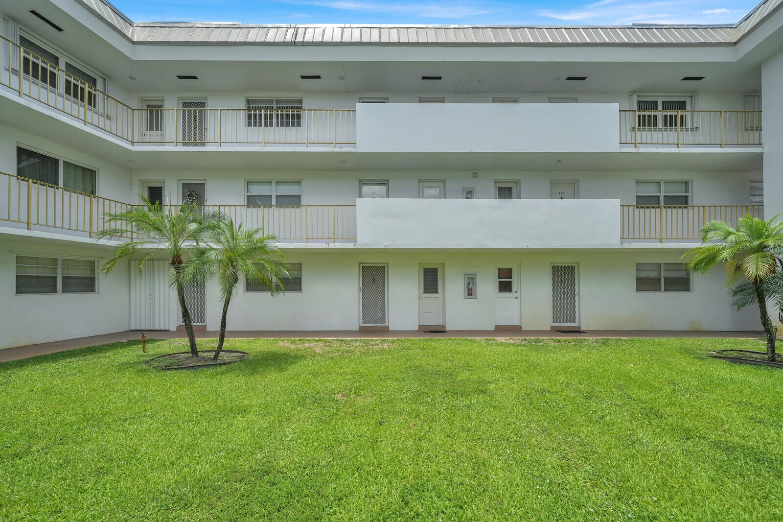 5501 NW 2nd Avenue 111, Boca Raton FL 33487