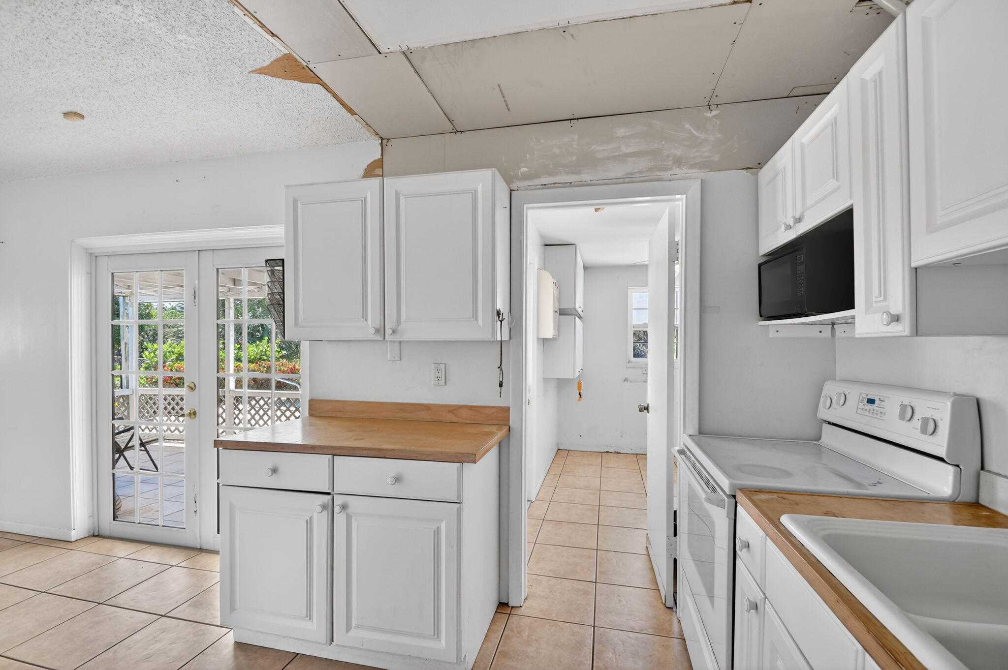 GOLFVIEW HARBOUR 1ST SEC - Residential