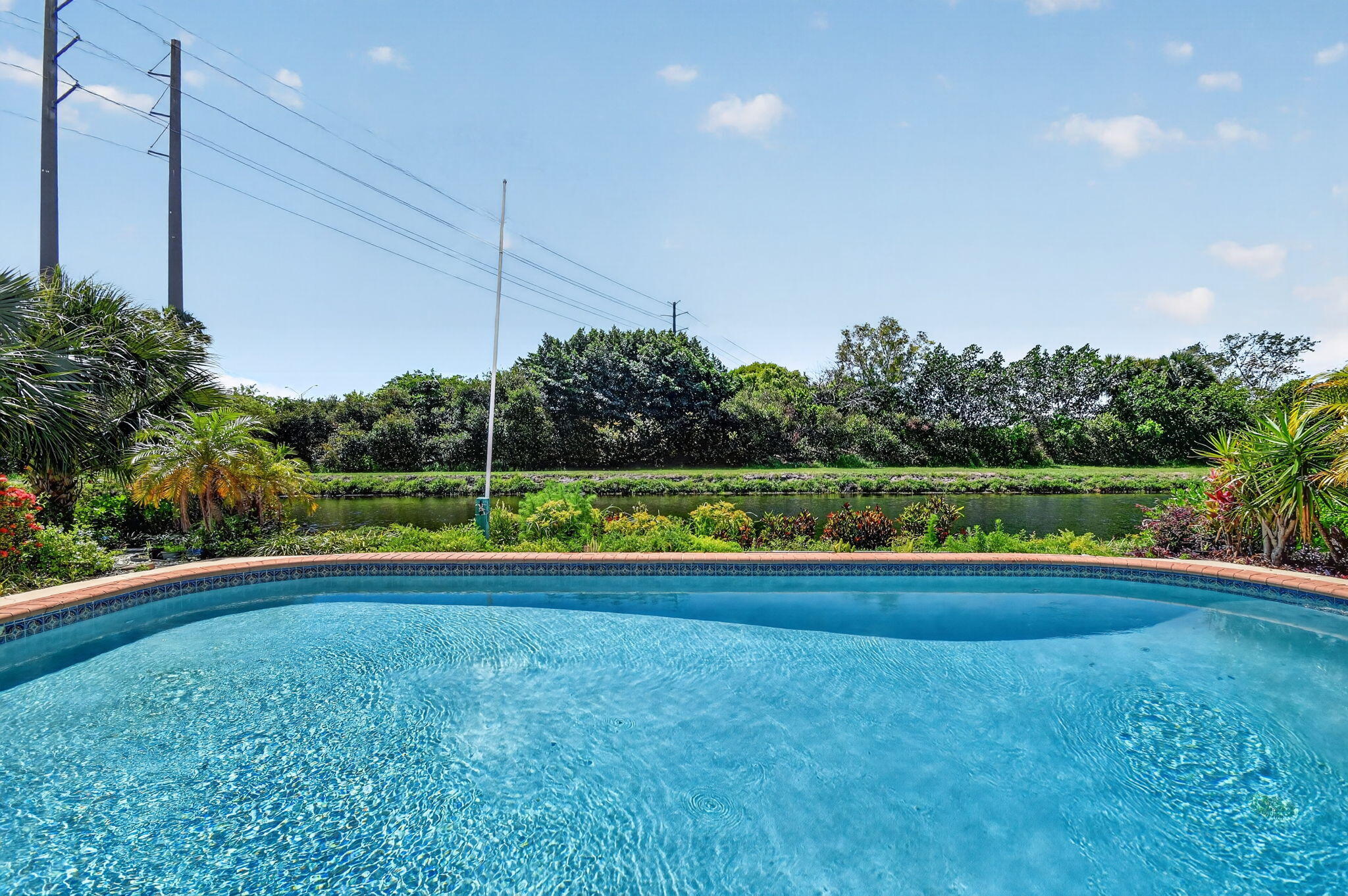 GOLFVIEW HARBOUR 1ST SEC - Residential