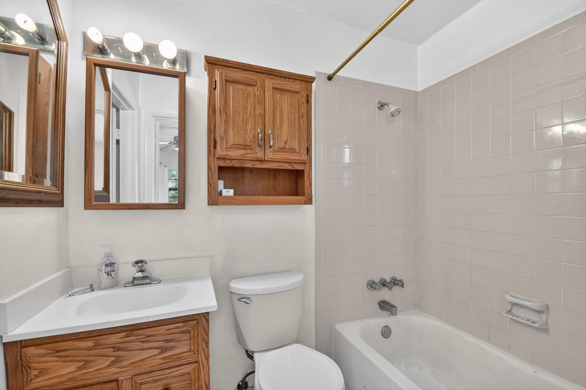 GOLFVIEW HARBOUR 1ST SEC - Residential