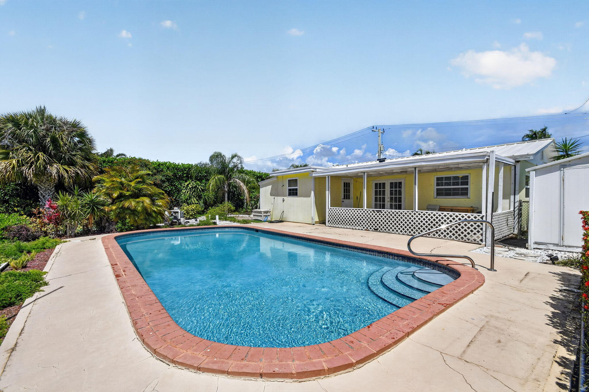 GOLFVIEW HARBOUR 1ST SEC - Residential