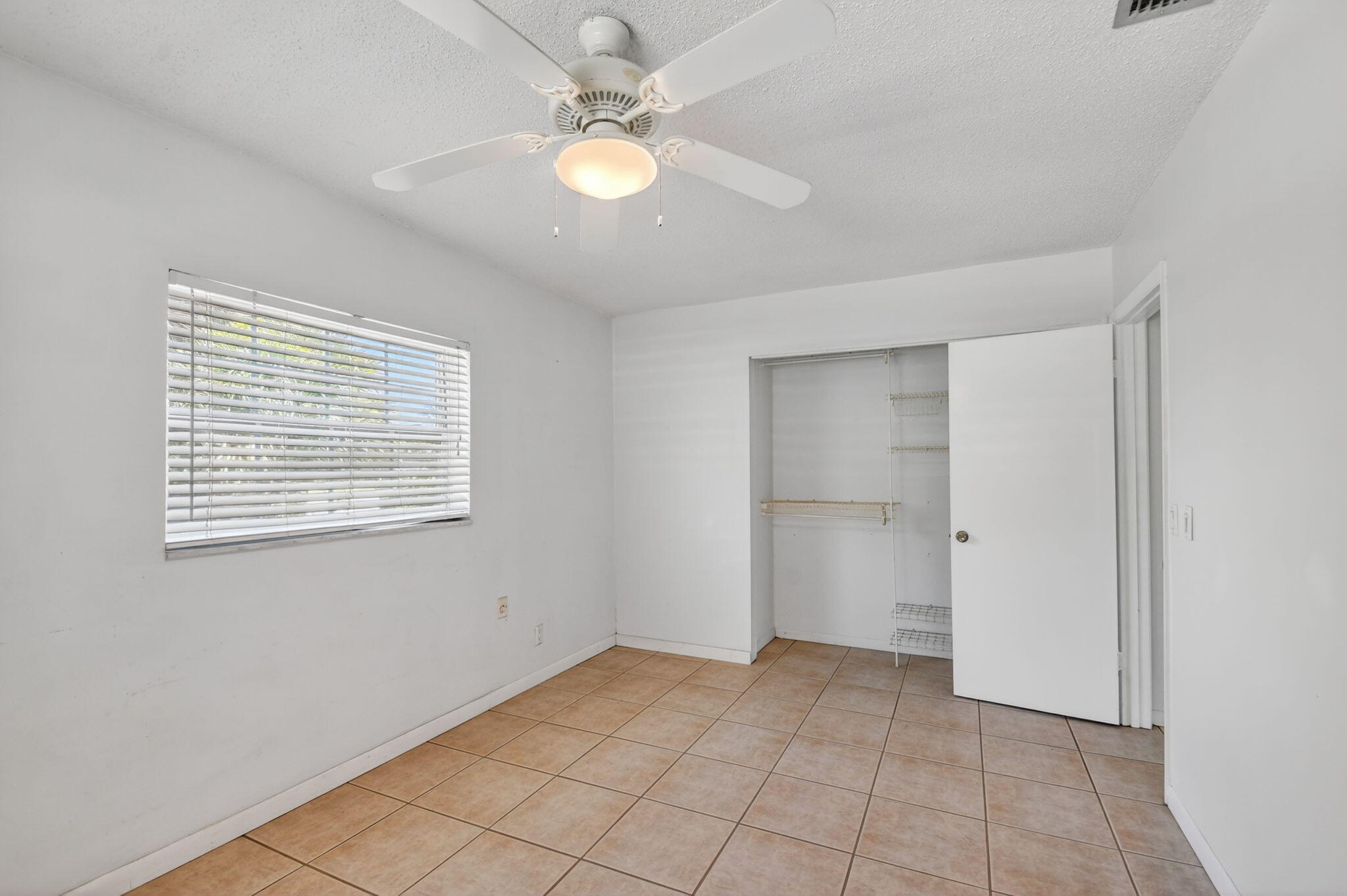 GOLFVIEW HARBOUR 1ST SEC - Residential