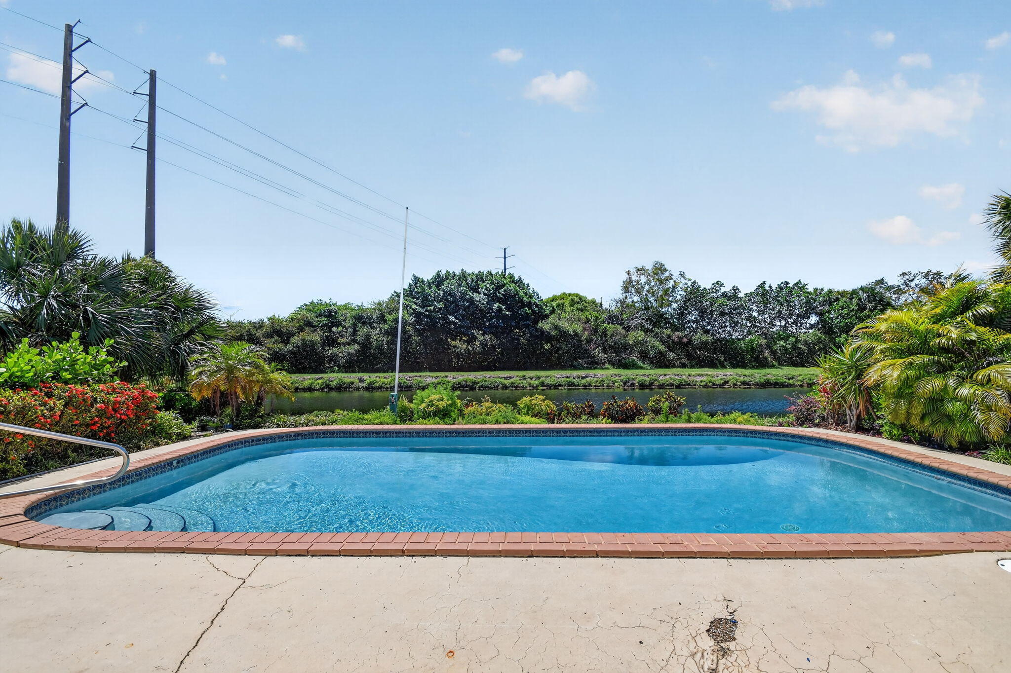 GOLFVIEW HARBOUR 1ST SEC - Residential