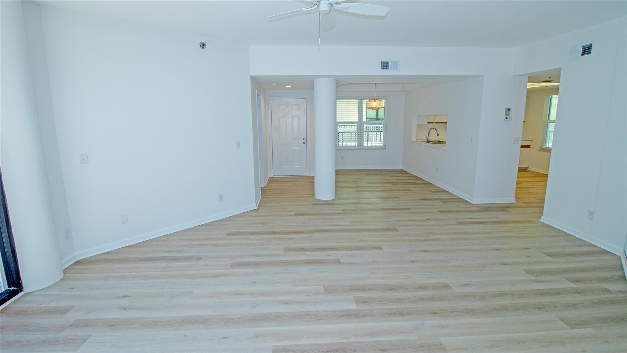 221 NE Plantation Road 213