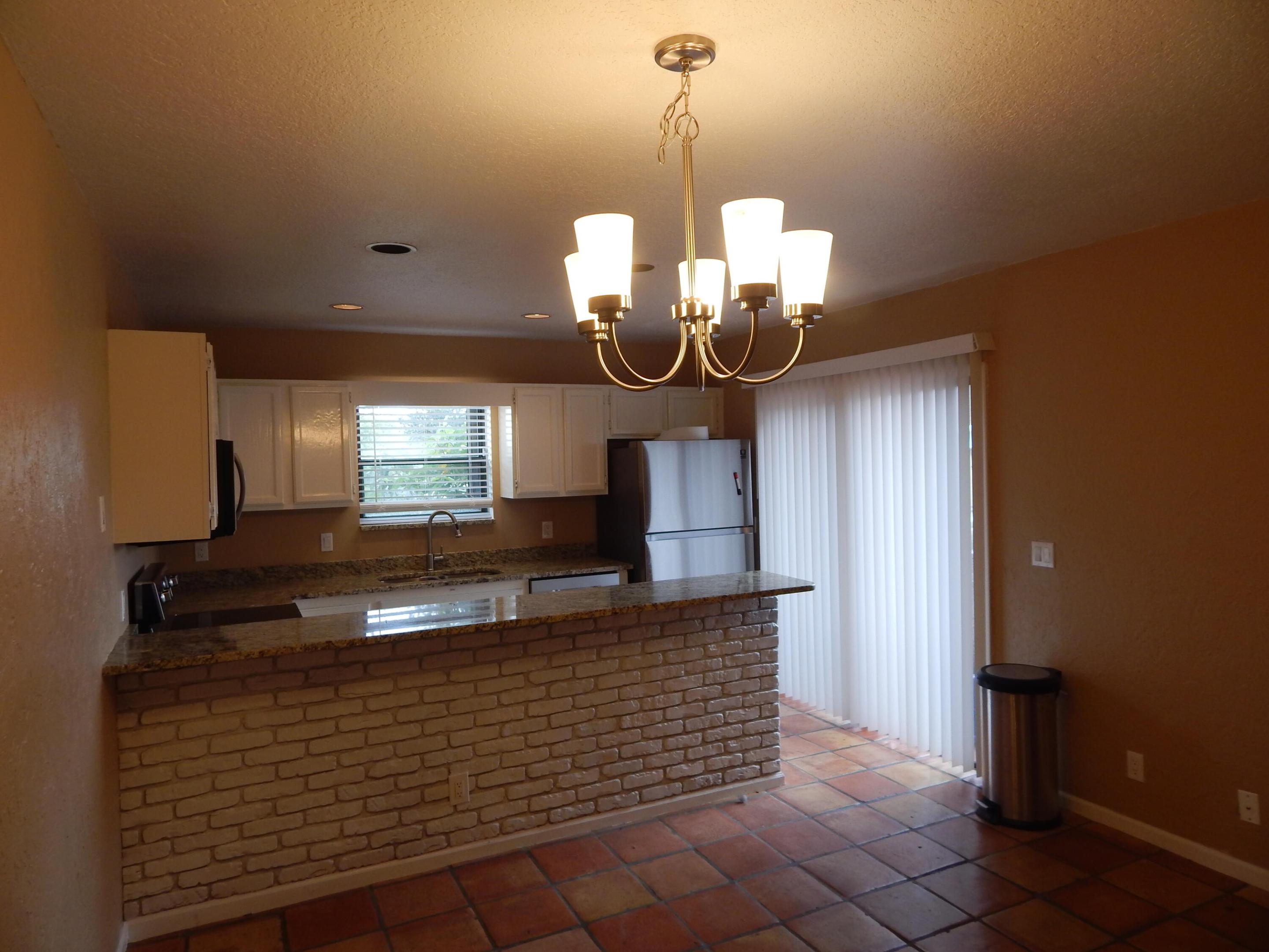 SIMS CREEK PH II - Residential Lease