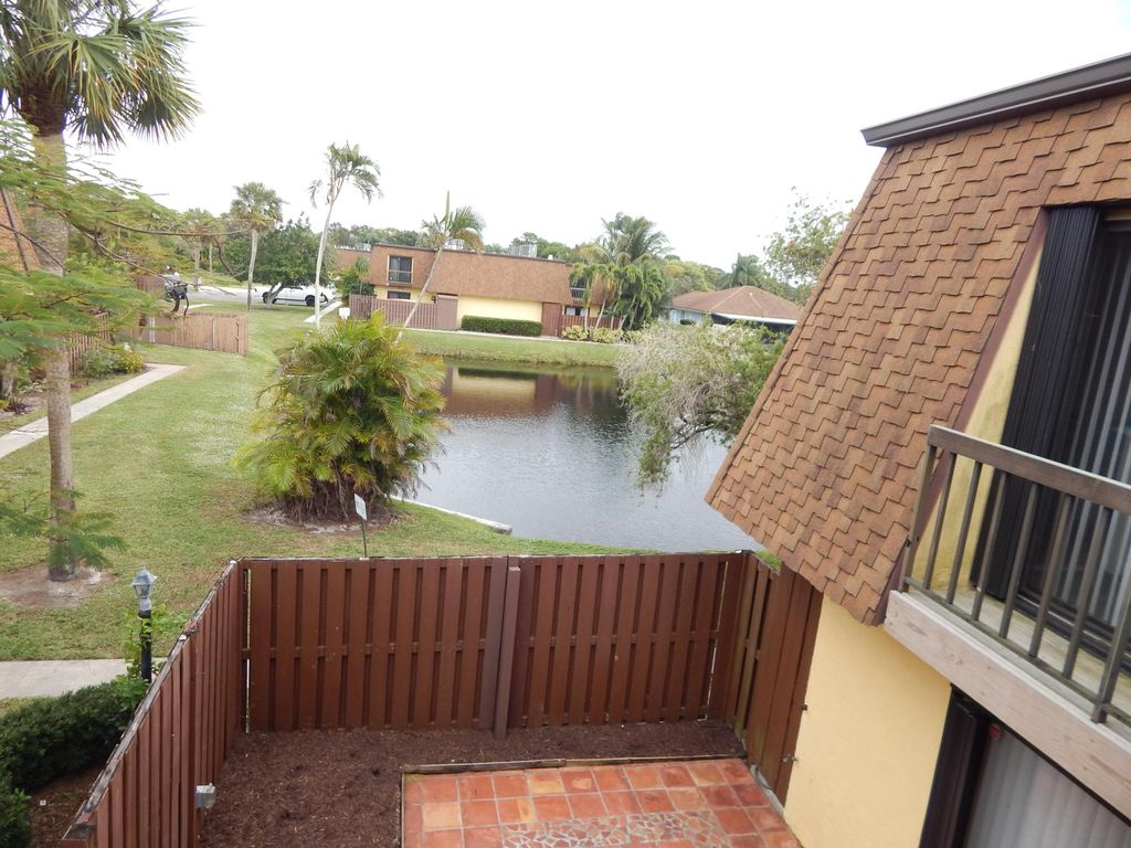 Photo of 110 N Delaware Boulevard #13c, Jupiter, FL 33458 (MLS # R11155157)