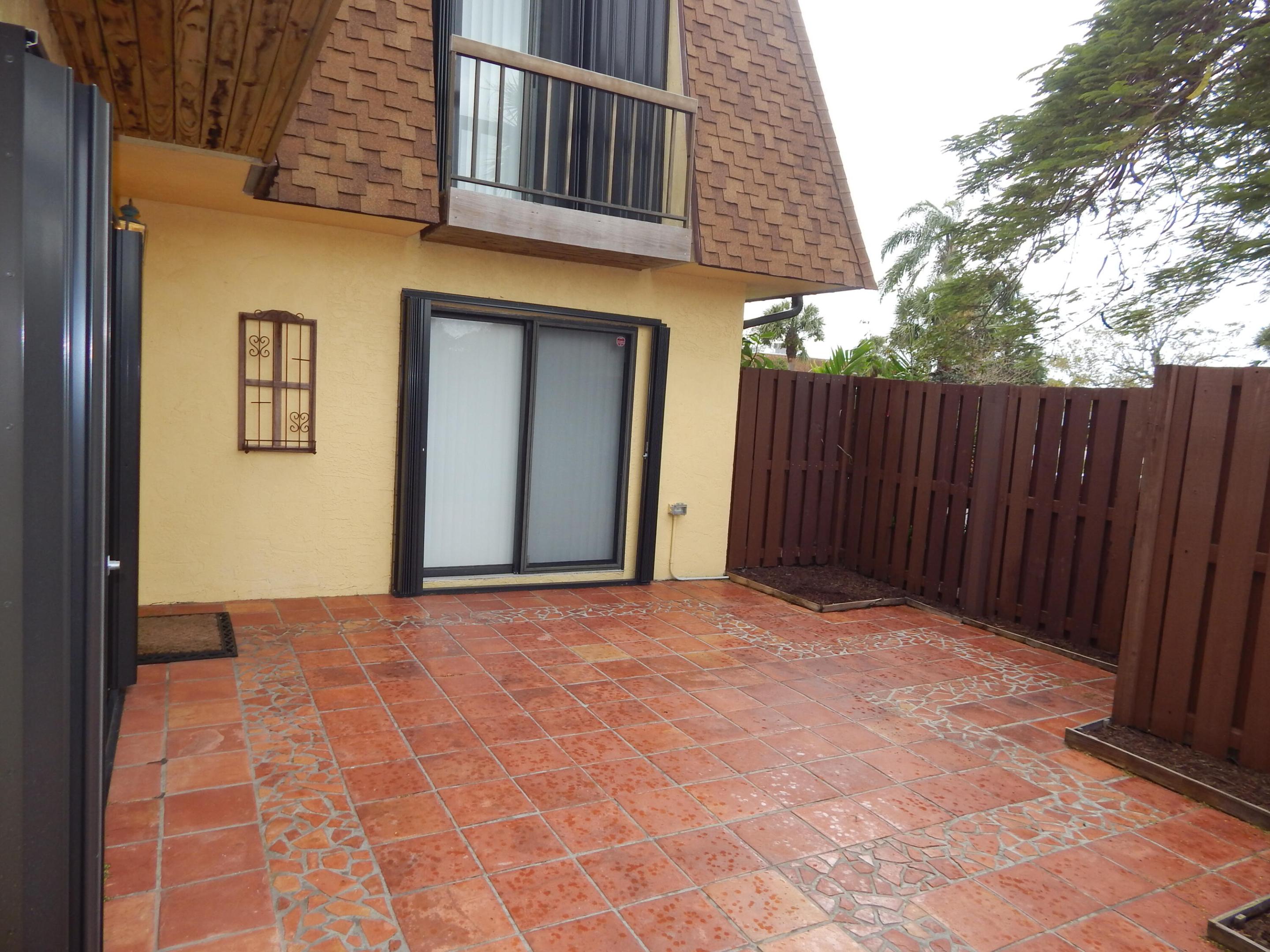 SIMS CREEK PH II - Residential Lease