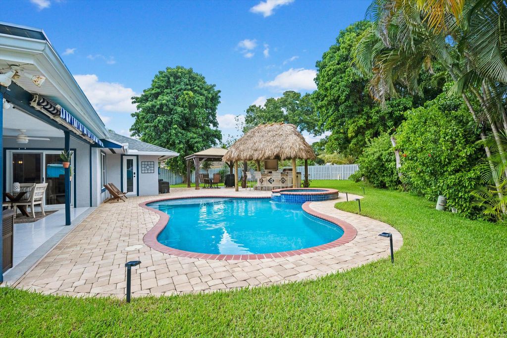 Photo of 12139 Big Cone Court, Wellington, FL 33414 (MLS # R11131057)