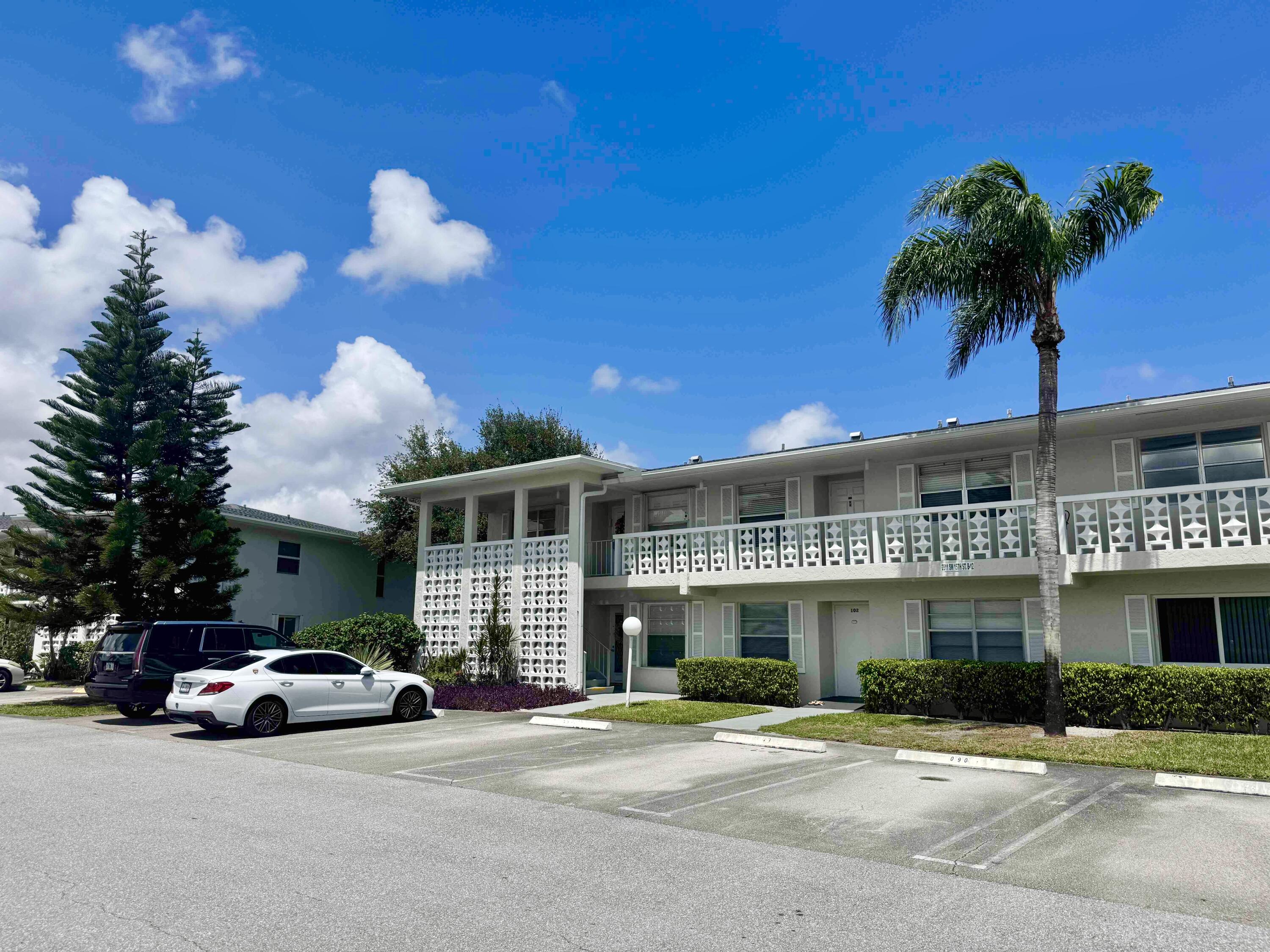 2811 SW 15th 202 Street 202
