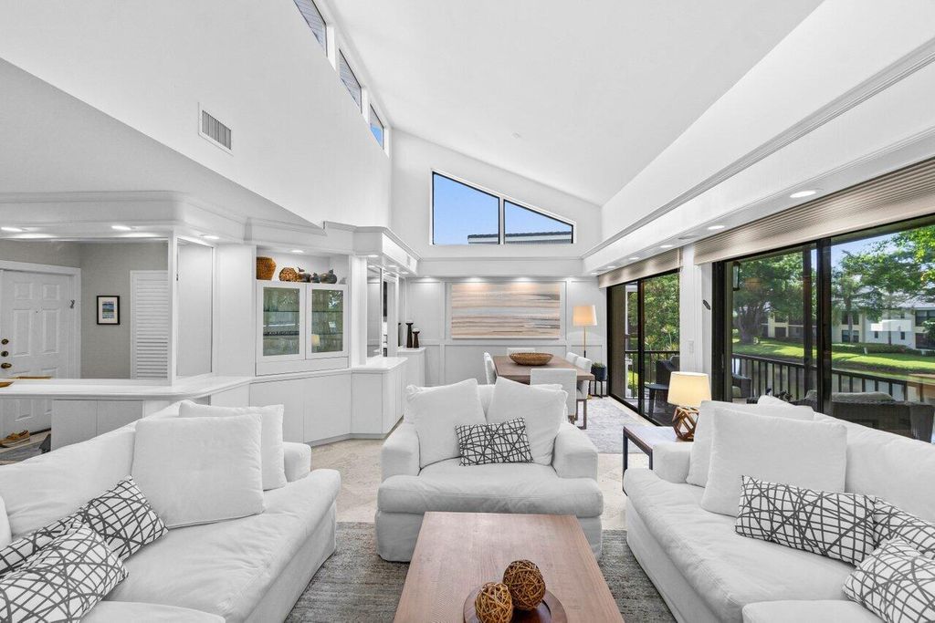 Photo of 6812 Willow Wood Drive #802, Boca Raton, FL 33434 (MLS # R11099954)