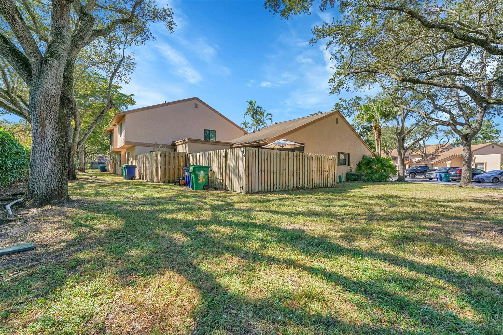 STONEBRIDGE ROCK CREEK - Residential