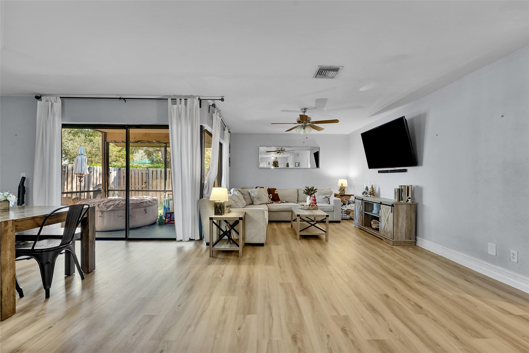 STONEBRIDGE ROCK CREEK - Residential