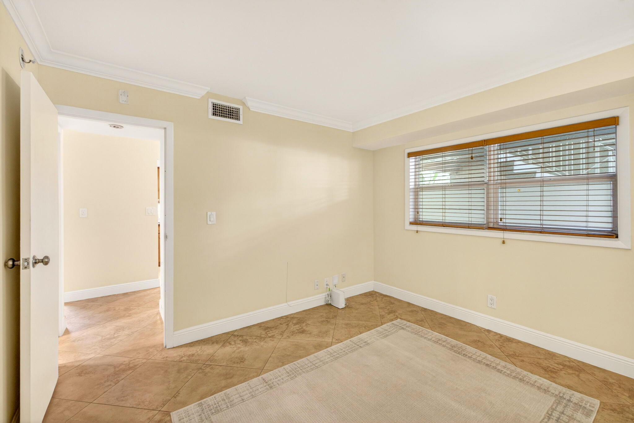 HIDDEN HARBOR CONDOMINIUM - Residential