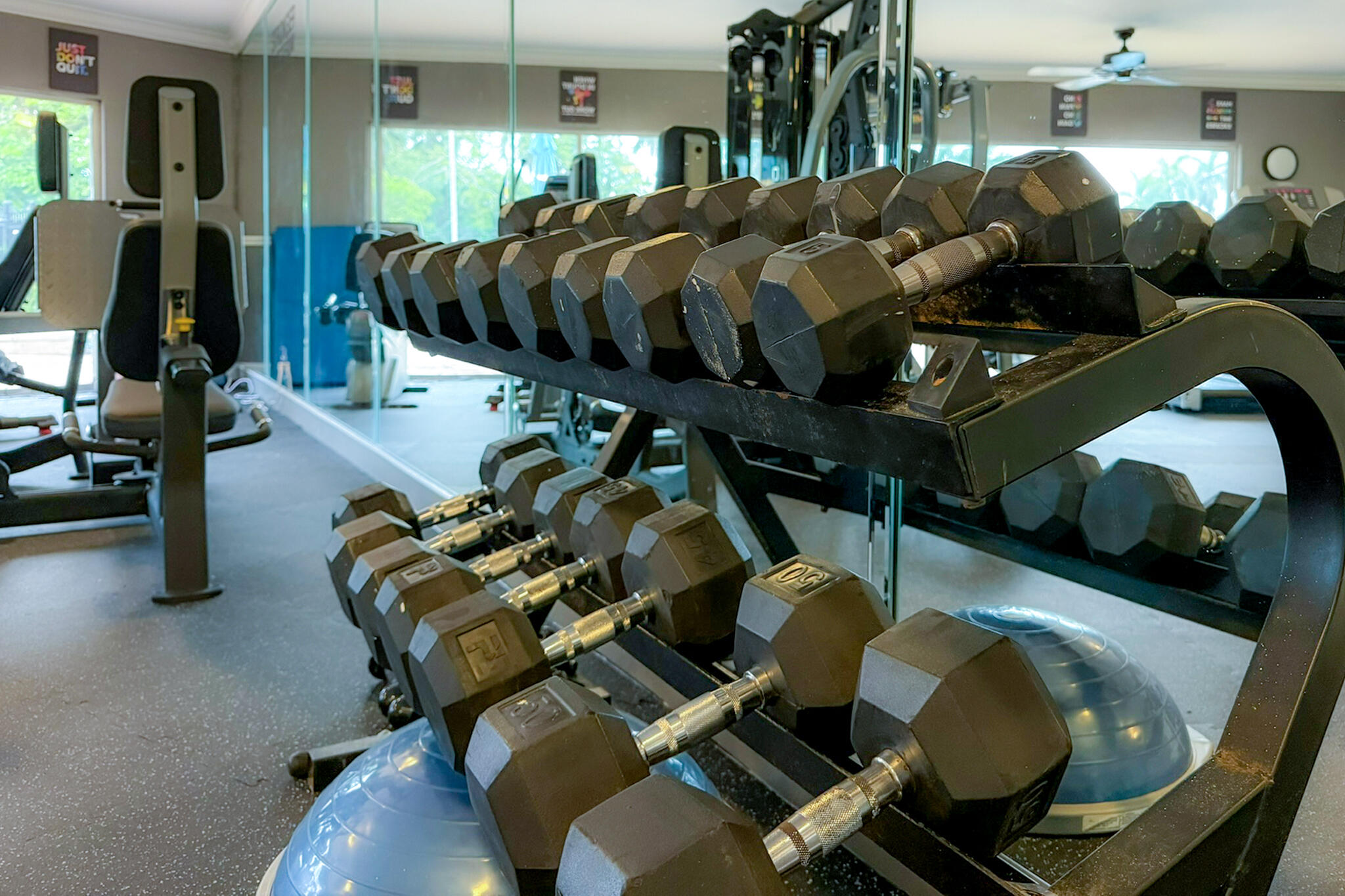 HIDDEN HARBOR CONDOMINIUM - Residential