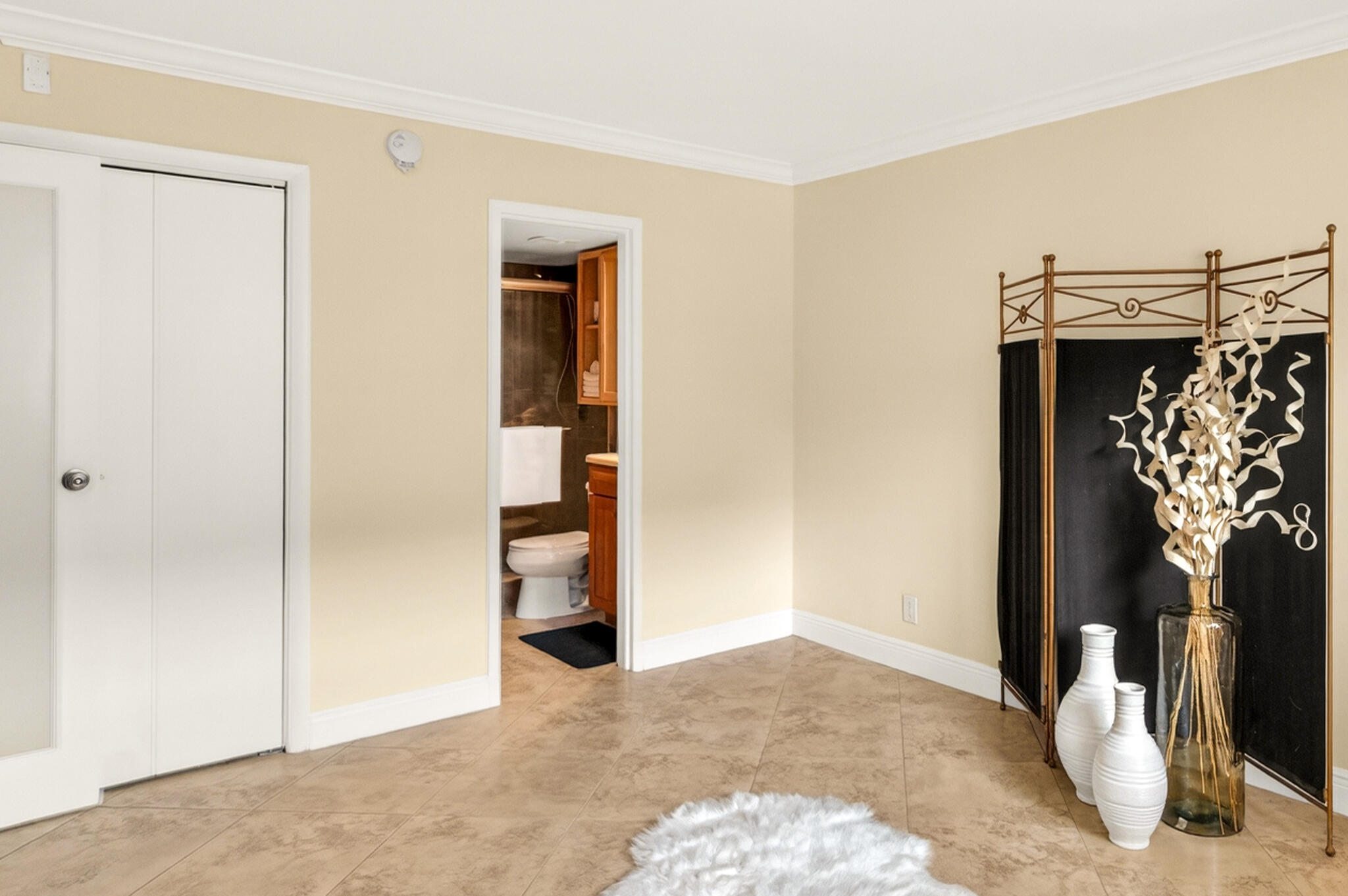 HIDDEN HARBOR CONDOMINIUM - Residential