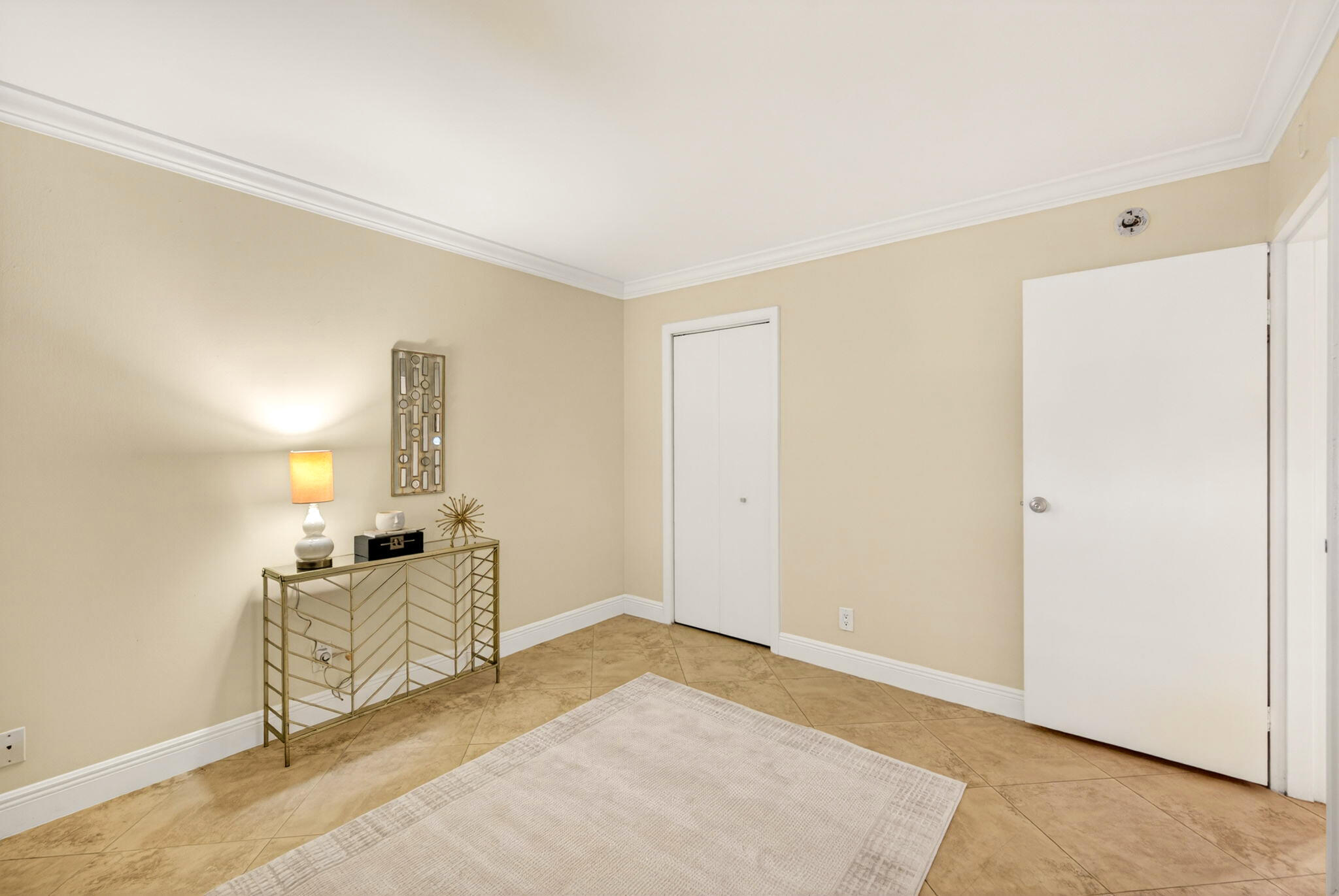 HIDDEN HARBOR CONDOMINIUM - Residential