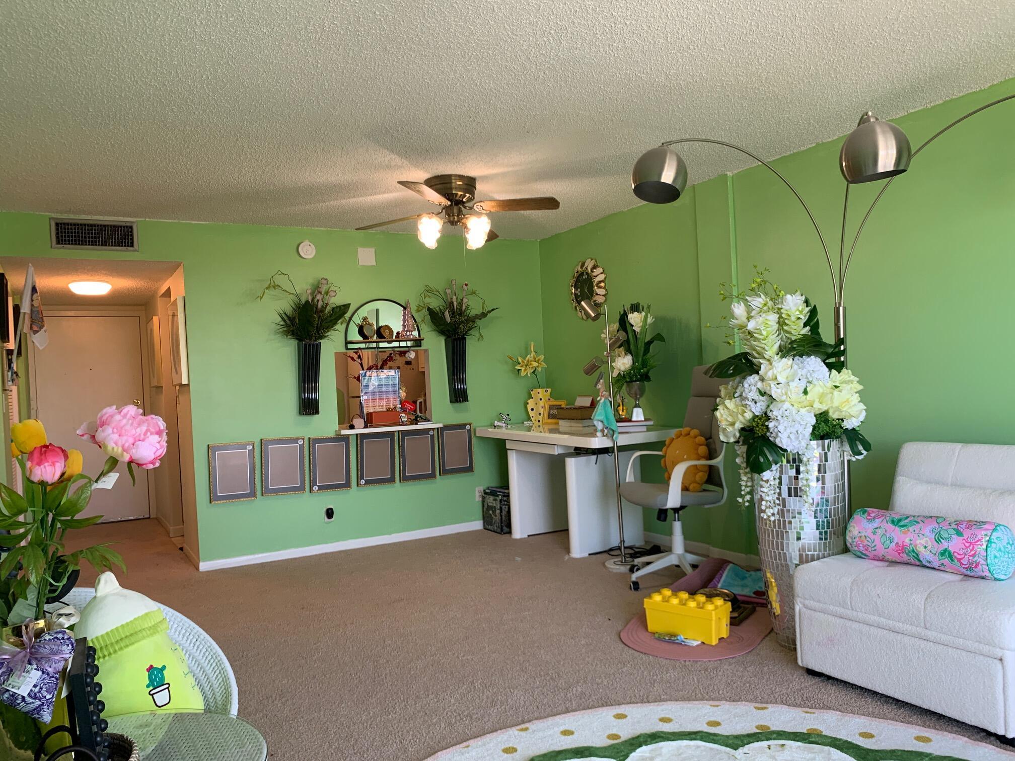 BREAKWATERS OF THE PALM B - Residential Lease