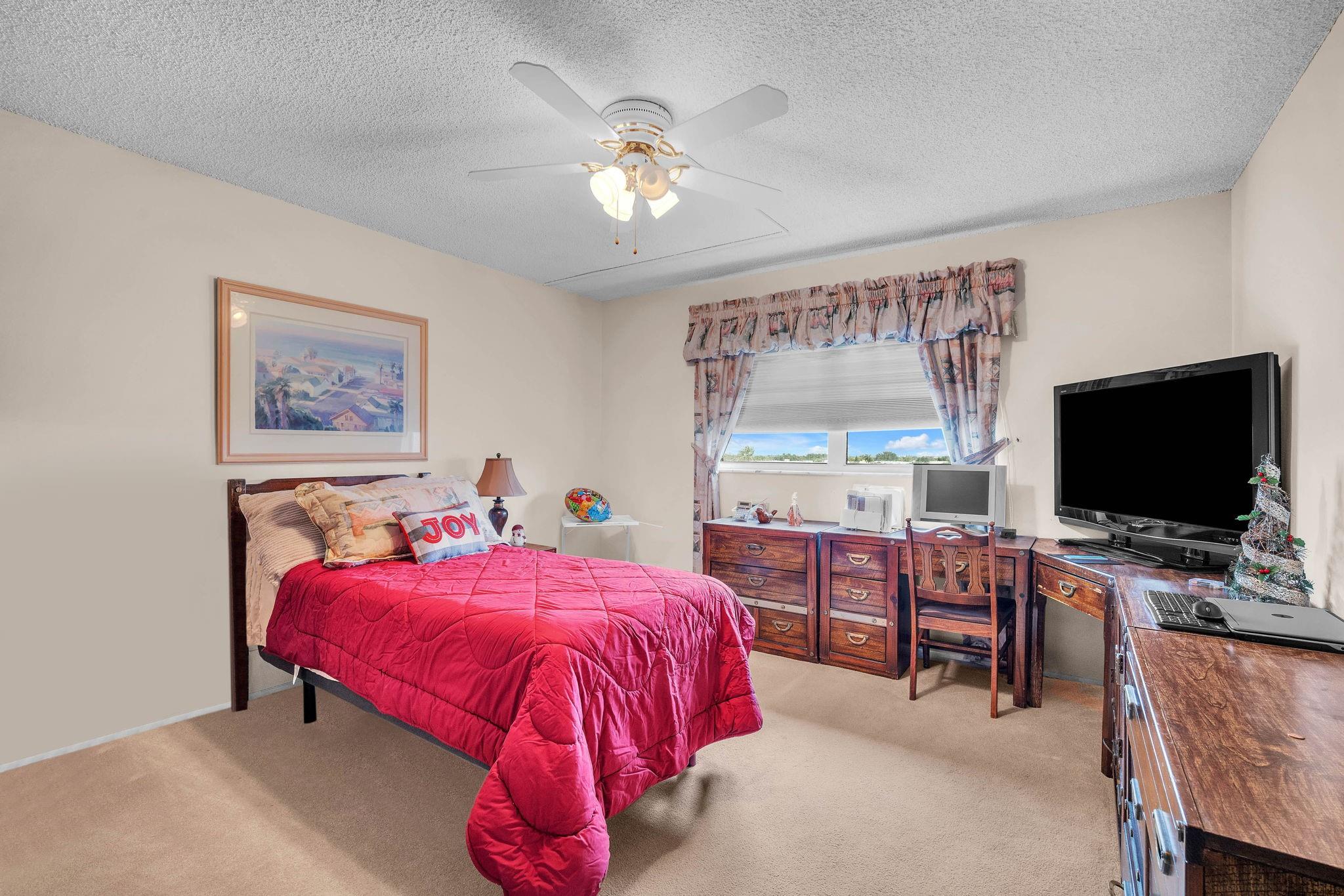 Canongate Condo - Residential