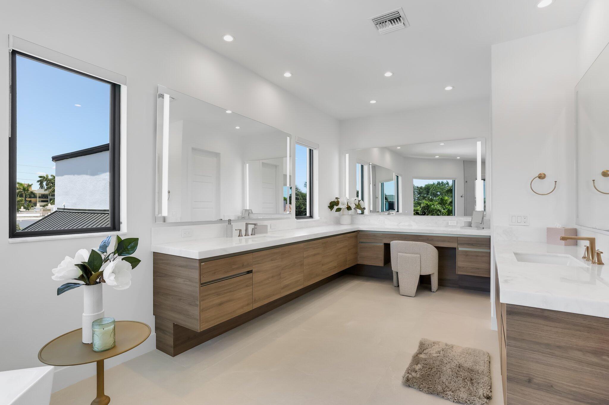 BLUE INLET - Residential