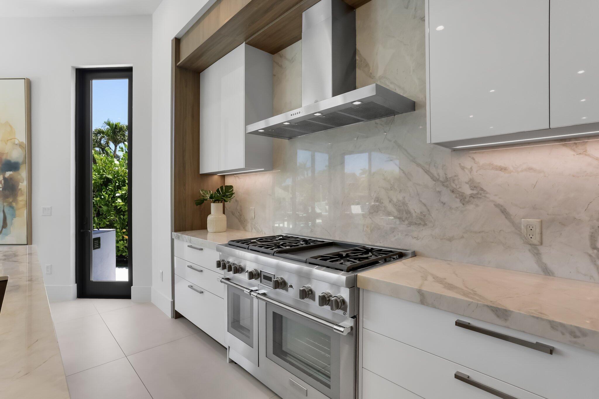 BLUE INLET - Residential