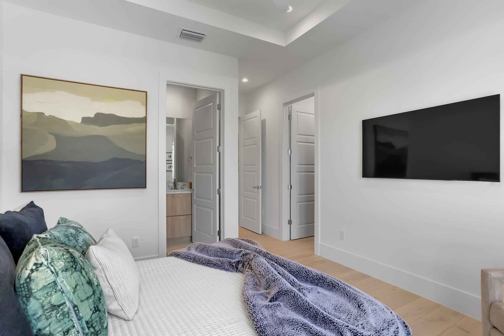 BLUE INLET - Residential