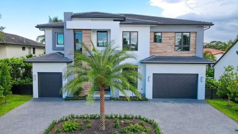 660 NE 29th Place Boca Raton FL 33431