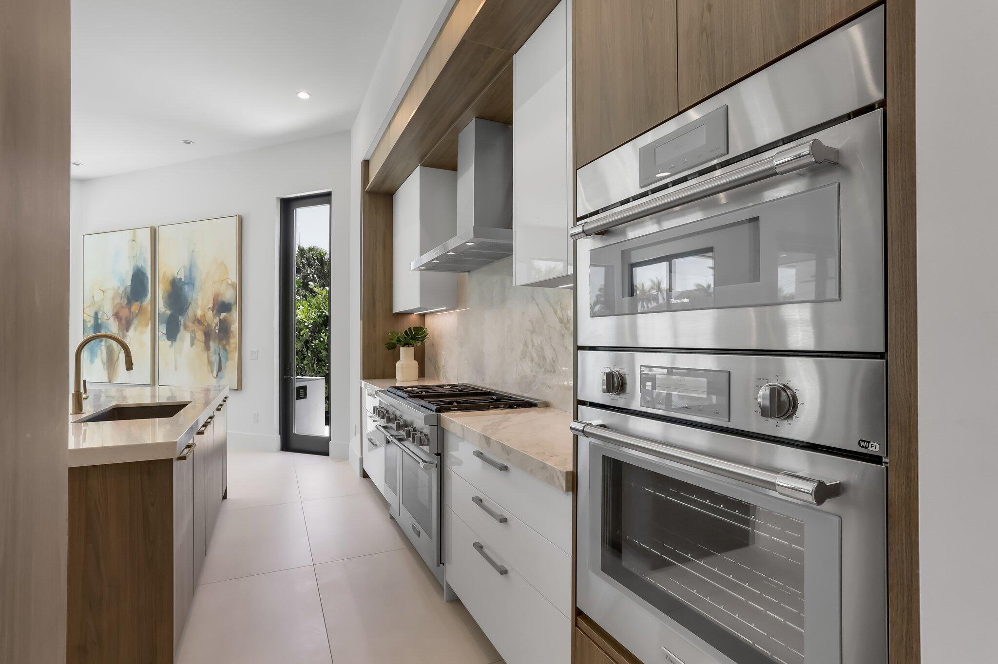 BLUE INLET - Residential