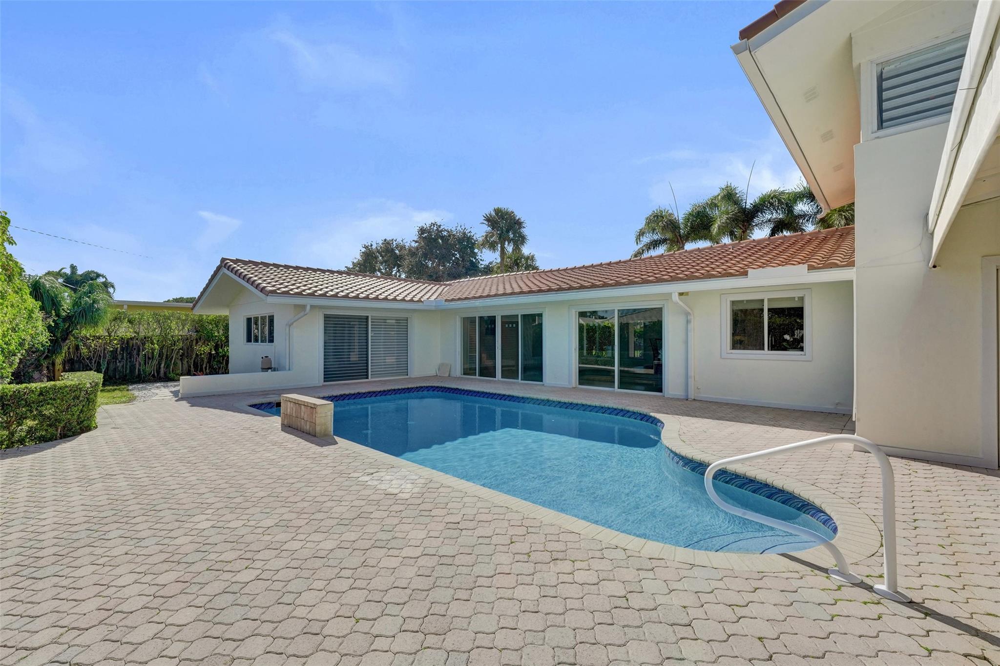 Coral Ridge Country Club - Residential