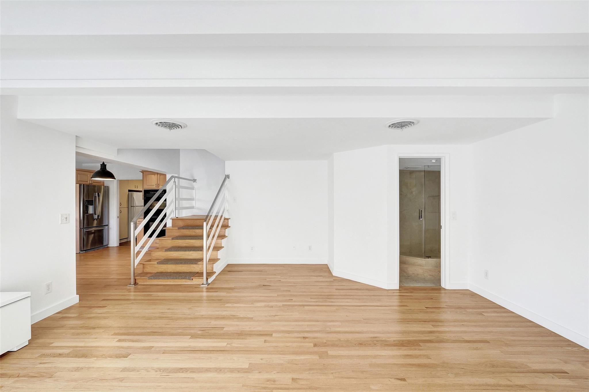 Coral Ridge Country Club - Residential