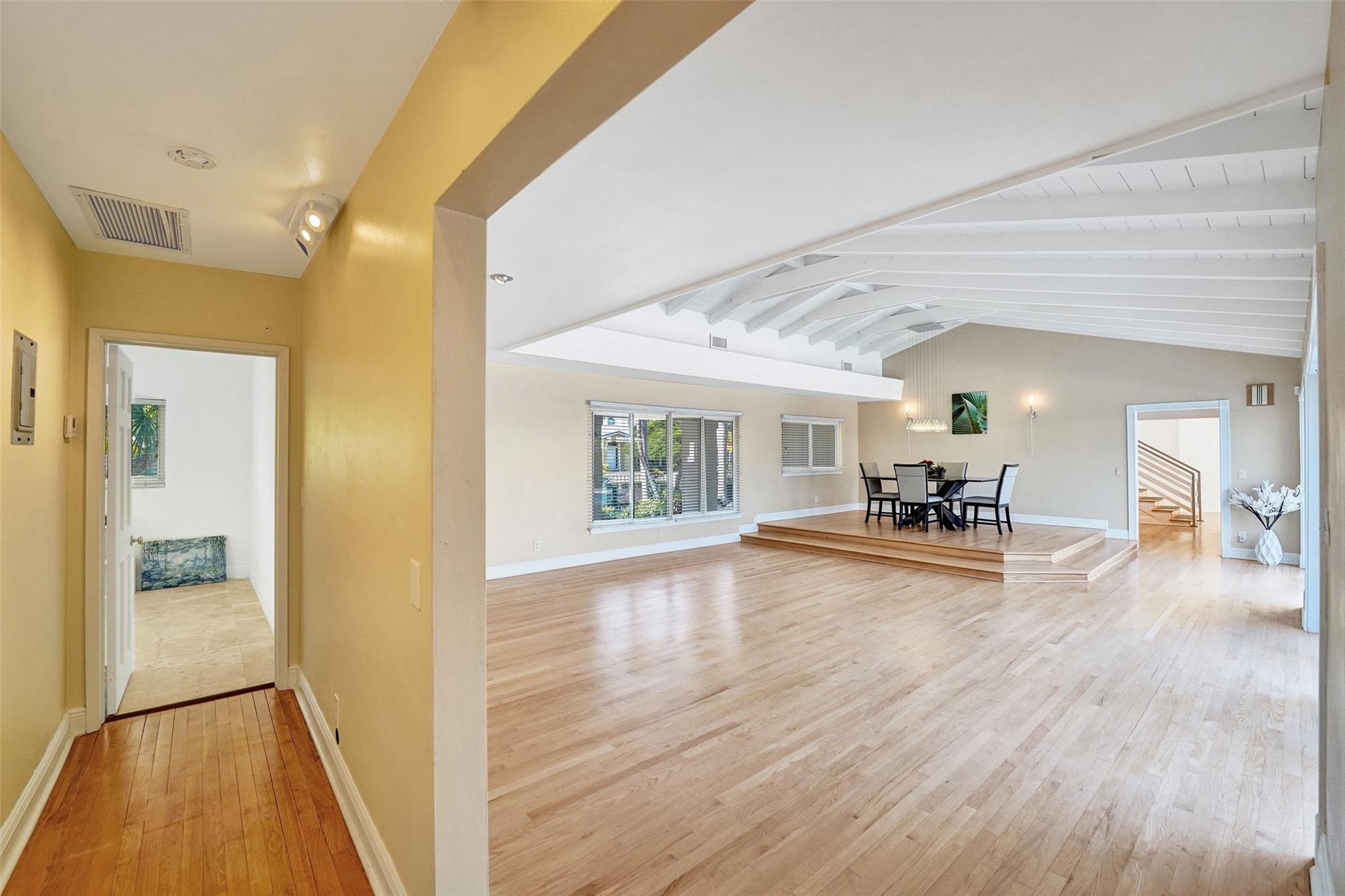 Coral Ridge Country Club - Residential