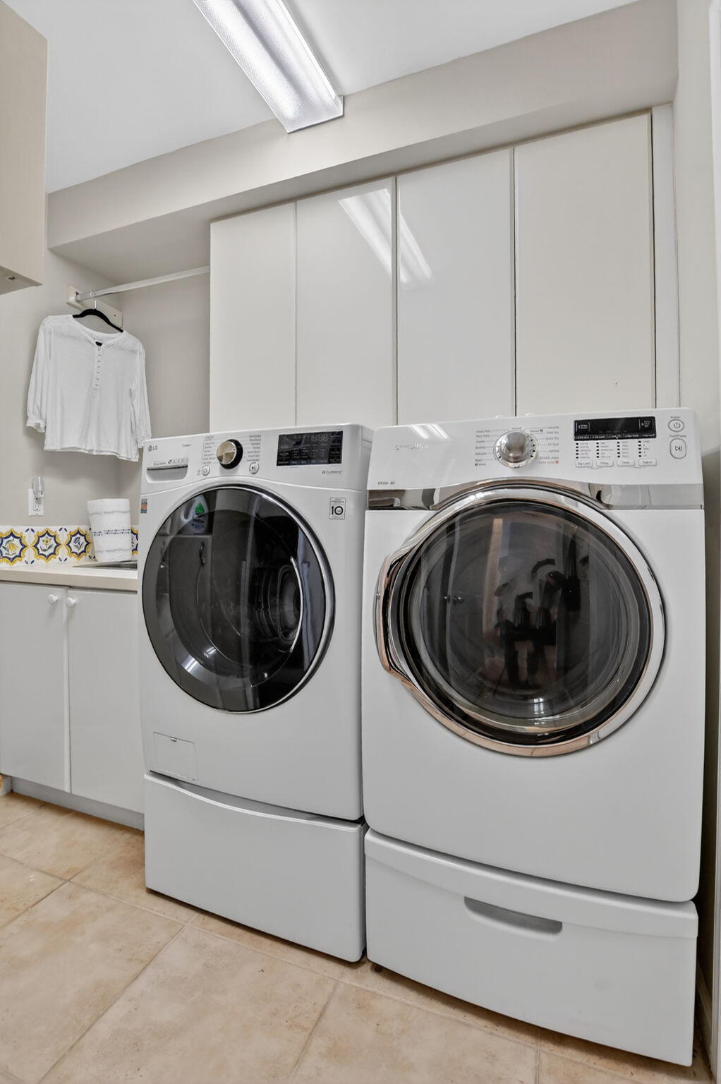 GLADES LANDING 2 - Residential