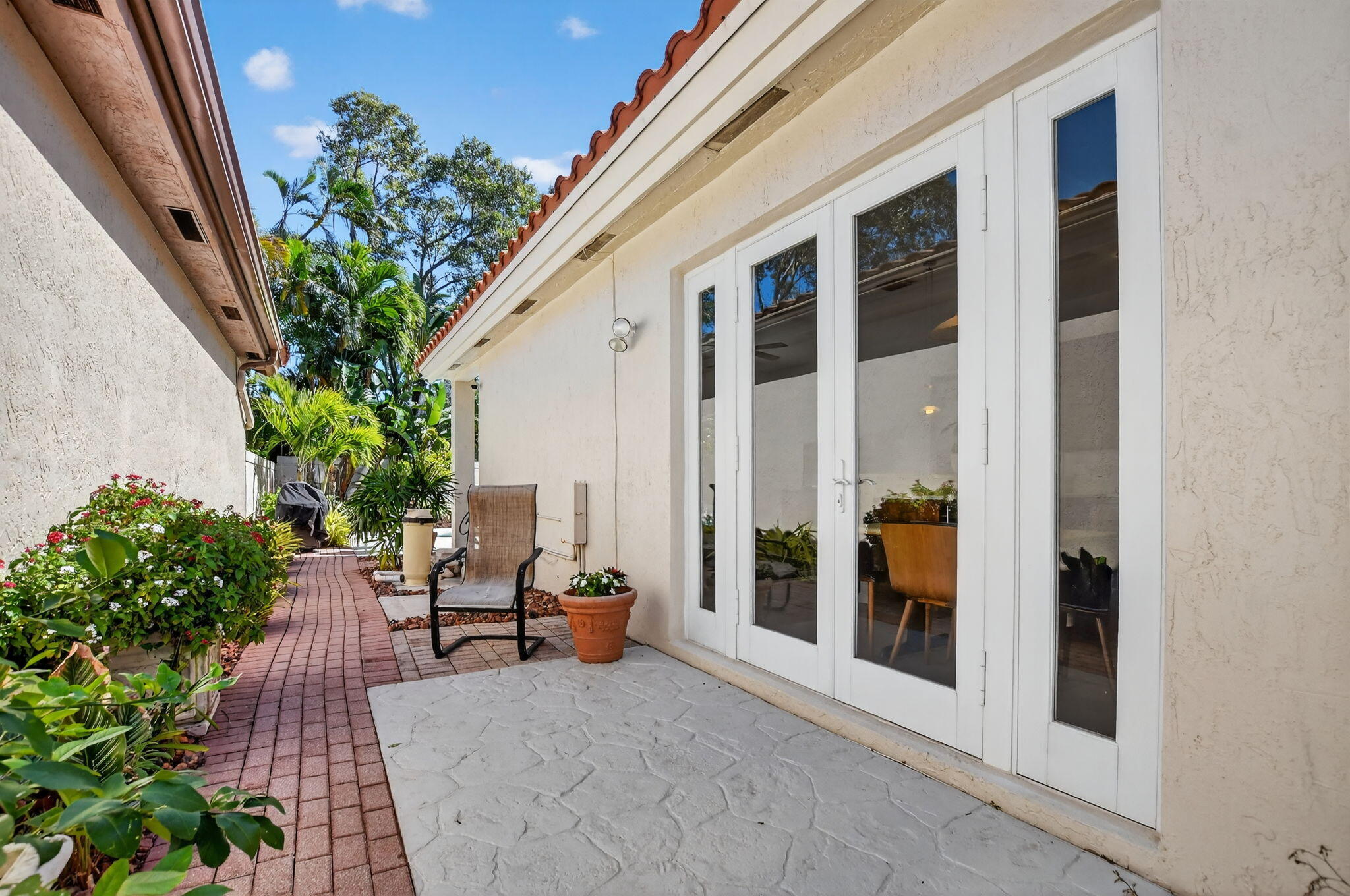 GLADES LANDING 2 - Residential