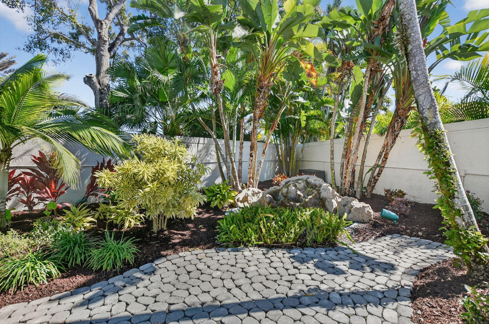 GLADES LANDING 2 - Residential