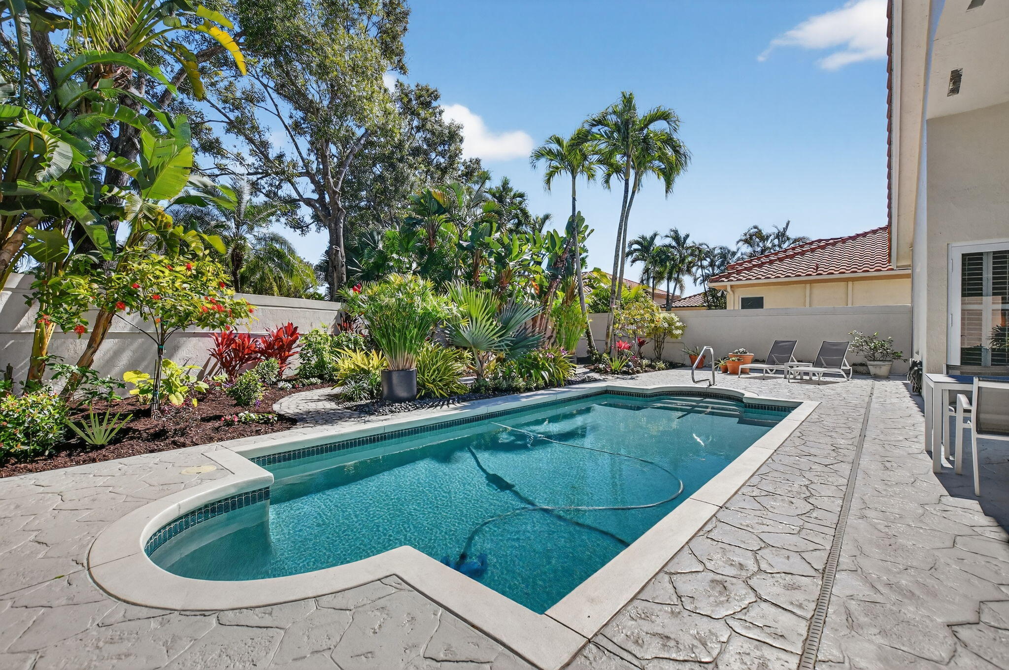 GLADES LANDING 2 - Residential