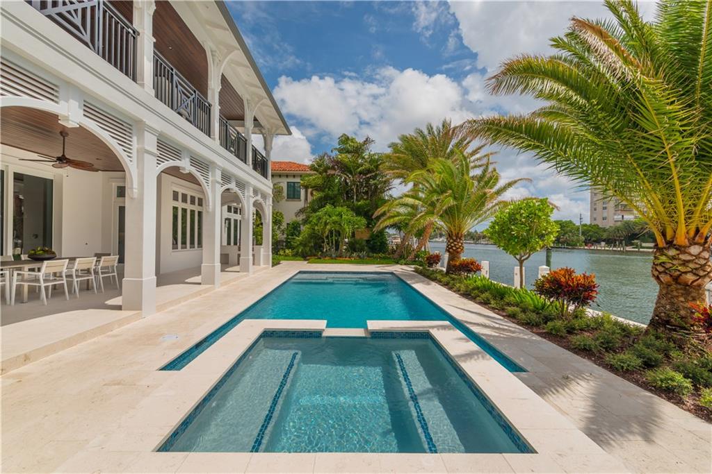 LAKE PLACID - Residential