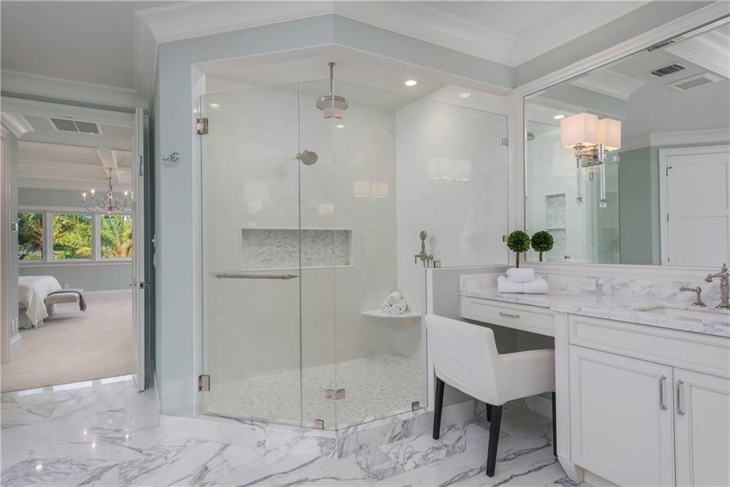 LAKE PLACID - Residential