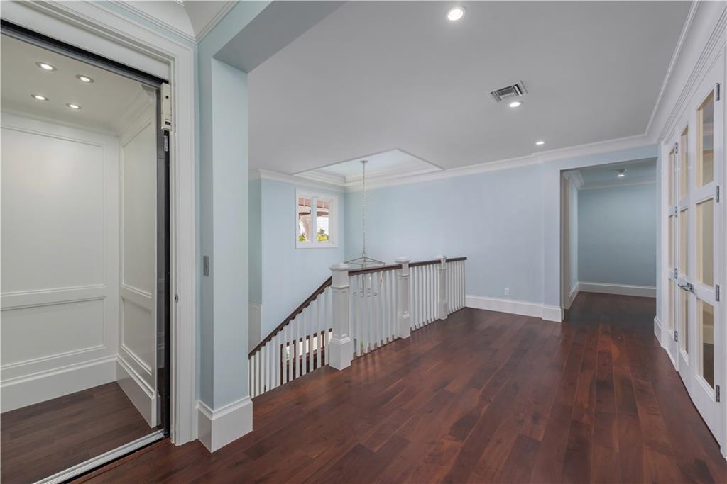 LAKE PLACID - Residential