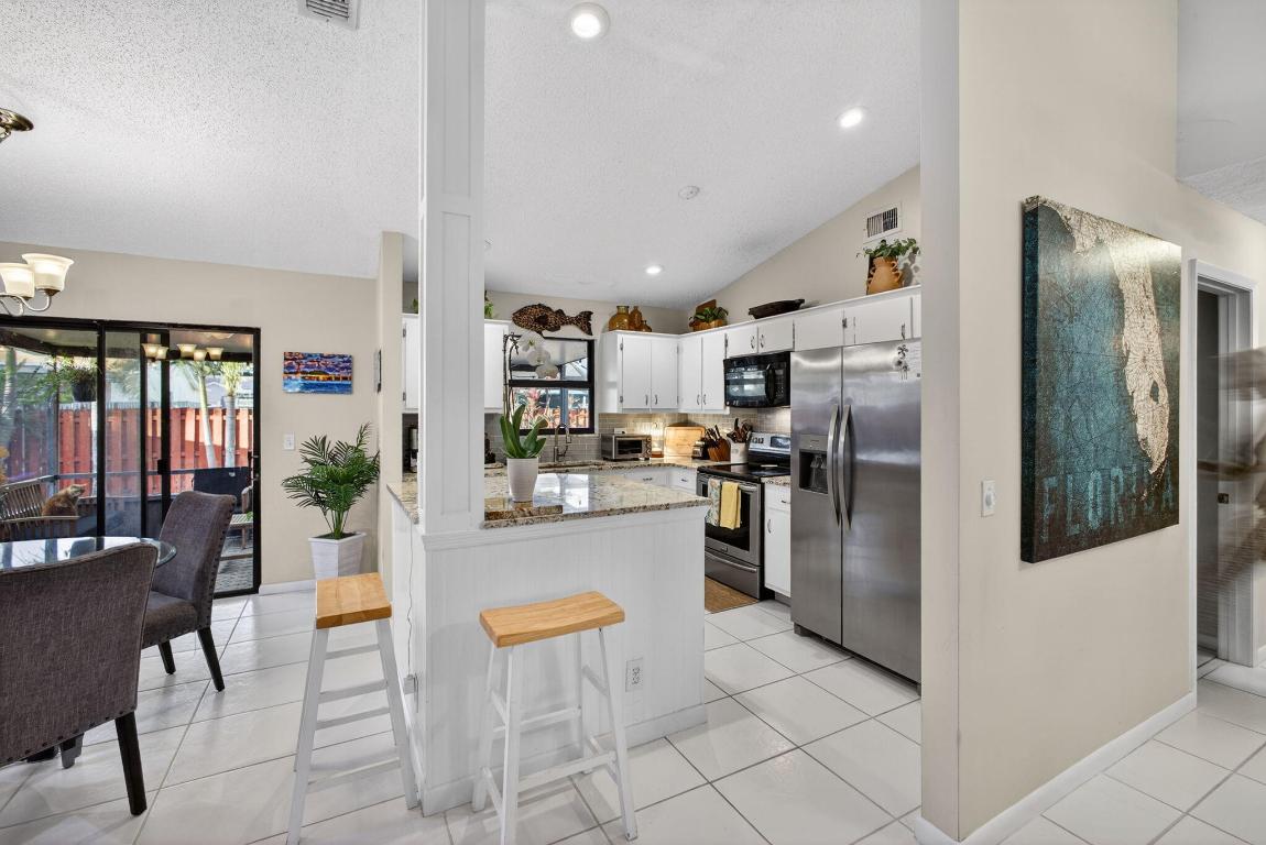 JUPITER VILLAGE PH VII - Residential