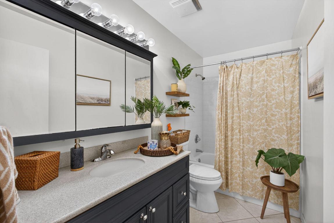 JUPITER VILLAGE PH VII - Residential