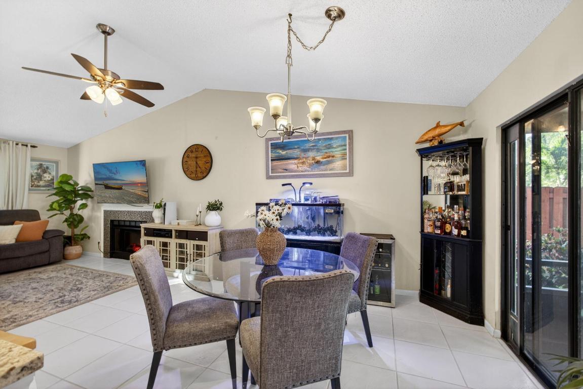 JUPITER VILLAGE PH VII - Residential