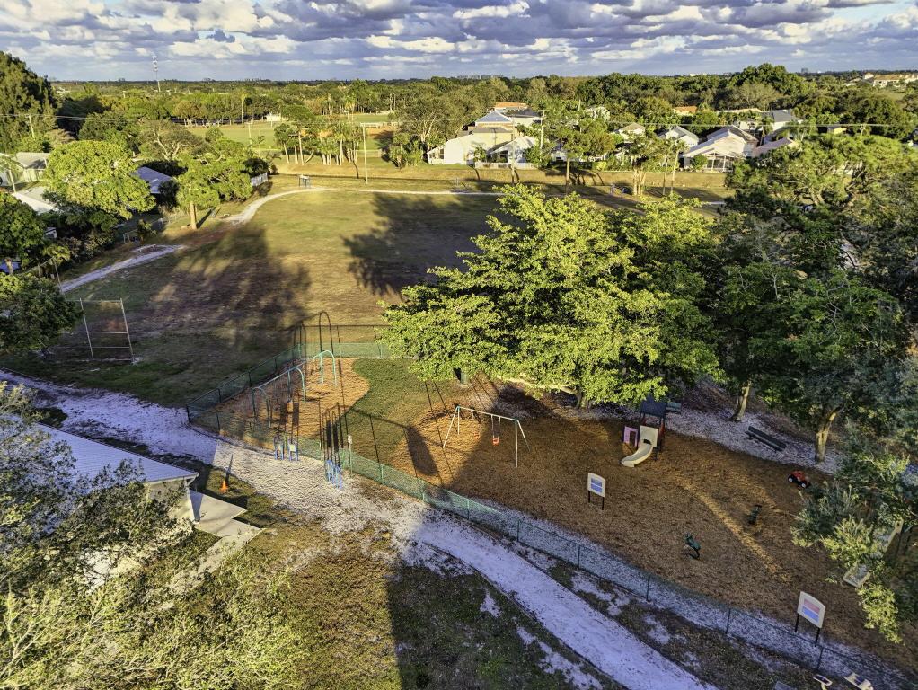 JUPITER VILLAGE PH VII - Residential