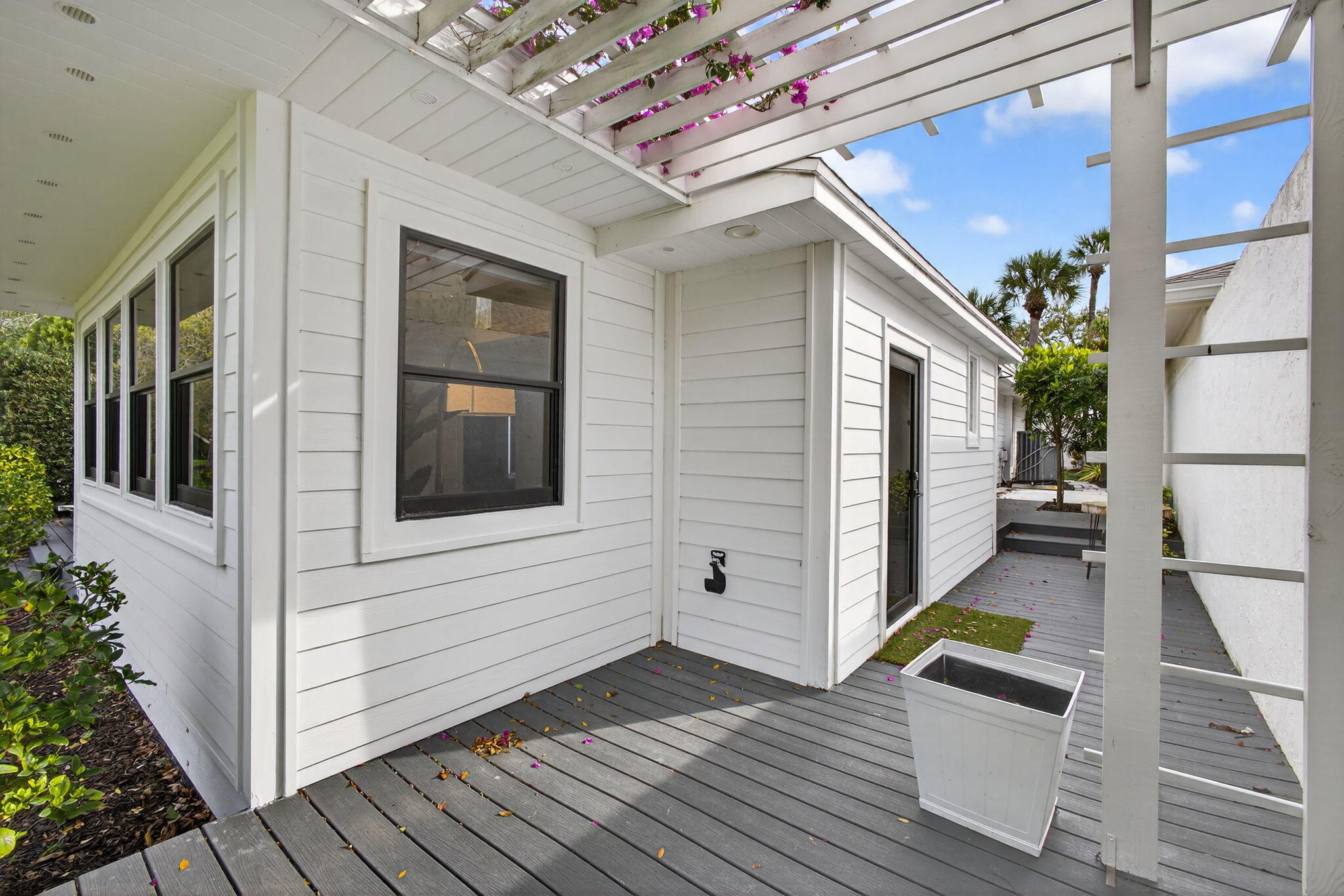 Baytowne at Jonathans Landing - Residential