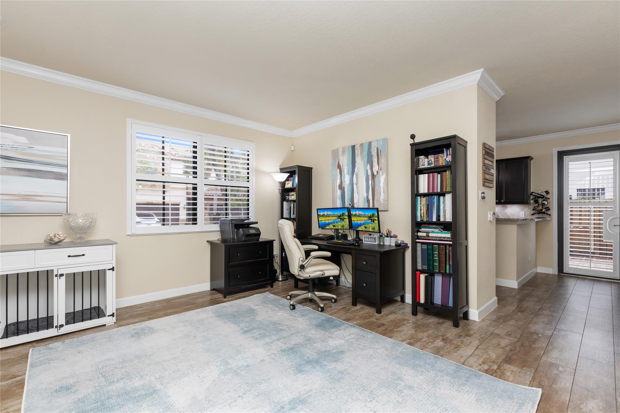 8448 Lakeview Trl