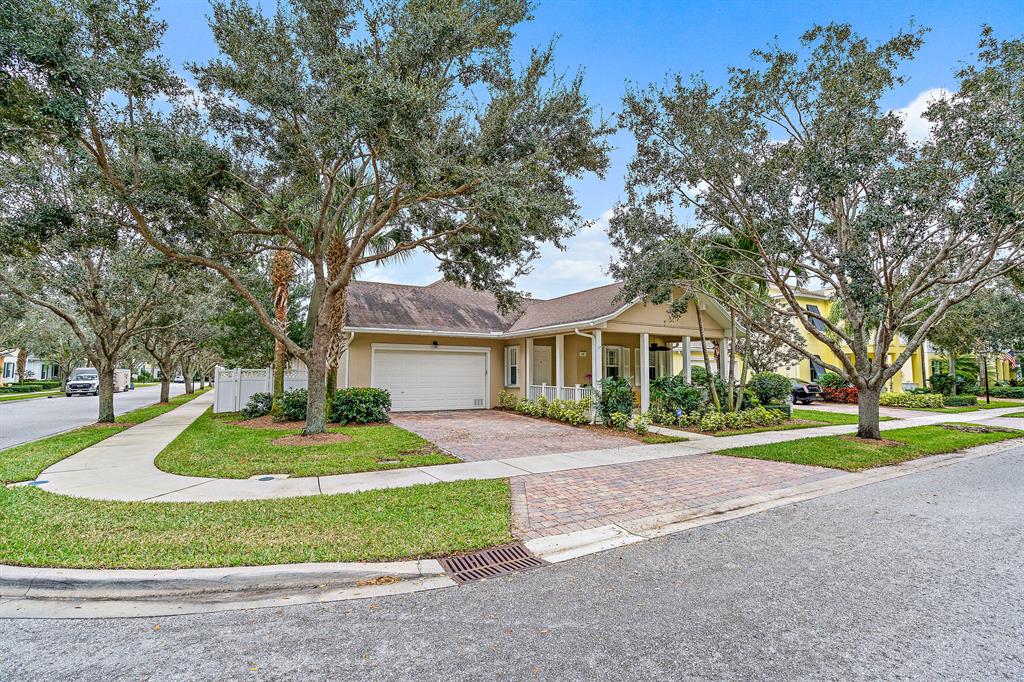 MARTINIQUE AT ABACOA 2 - Residential